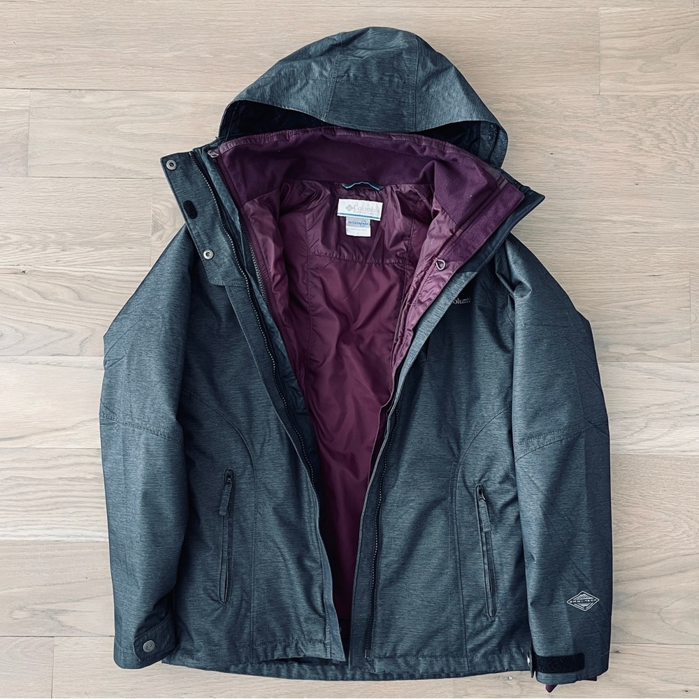 Columbia Women’s 3-in-1 Interchange Ski Jacket Gray/Burgundy Size Small